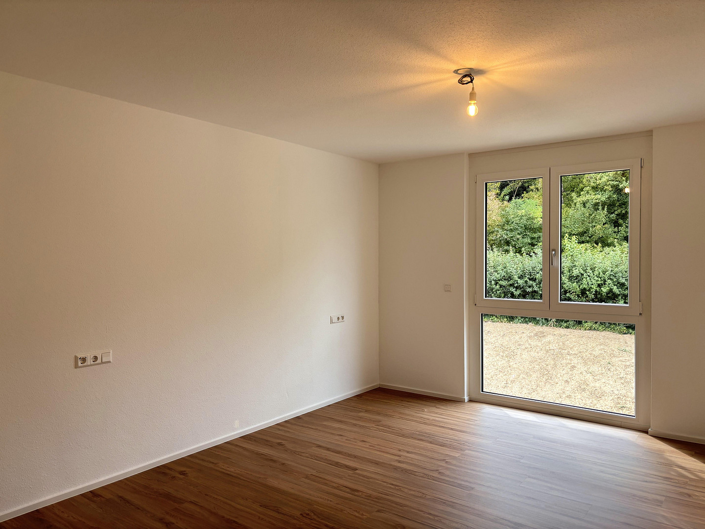 Moderne 2-Zimmer-Neubau-Wohnung mit Küche, Balkon und 2 Stellplätzen in Nürtingen-Oberensingen – 72622 Nürtingen-Oberensingen(Oberensingen) – Vorschaubild 7
