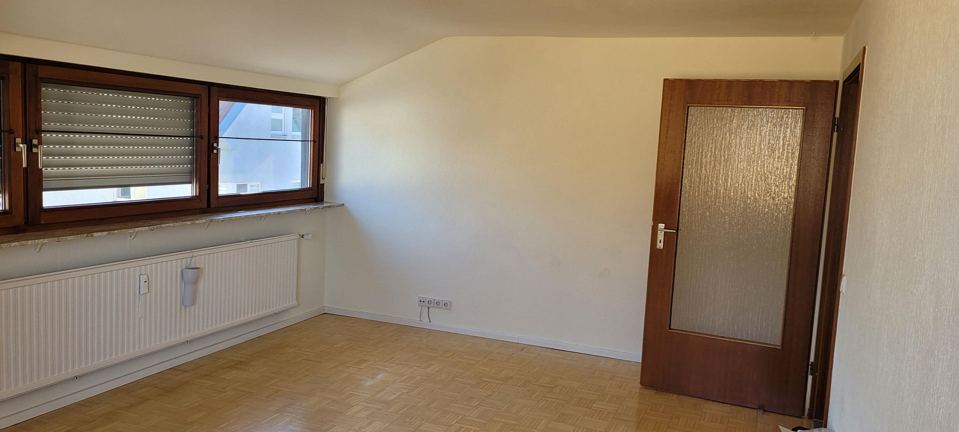 3-Zimmer-DG Wohnung mit Balkon & Garage in Stuttgart-Weilimdorf – 70499 Stuttgart(Weilimdorf) – Vorschaubild 7