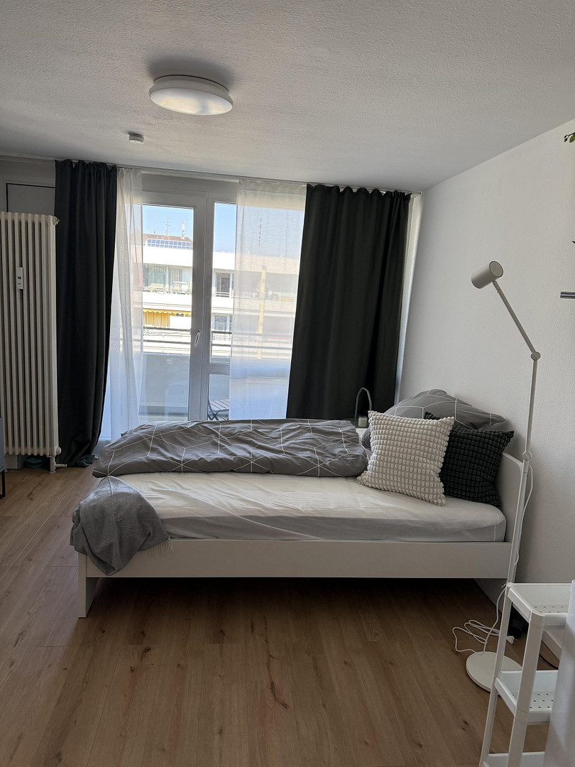 Stilvolle 1-Zimmer-Wohnung mit gehobener Innenausstattung mit Balkon und EBK in München Berg am Laim – 81673 München(Berg am Laim) – Vorschaubild 12