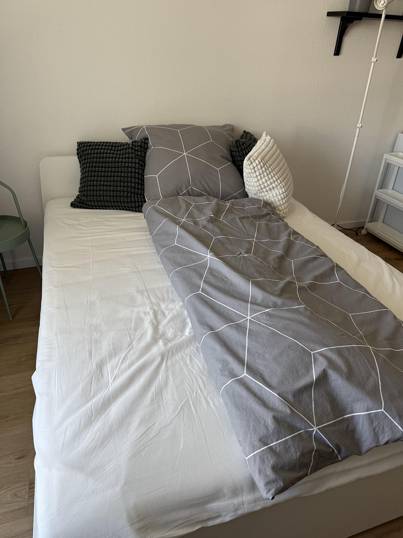 Stilvolle 1-Zimmer-Wohnung mit gehobener Innenausstattung mit Balkon und EBK in München Berg am Laim – 81673 München(Berg am Laim) – Vorschaubild 15