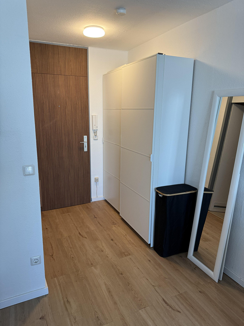 Stilvolle 1-Zimmer-Wohnung mit gehobener Innenausstattung mit Balkon und EBK in München Berg am Laim – 81673 München(Berg am Laim) – Vorschaubild 19
