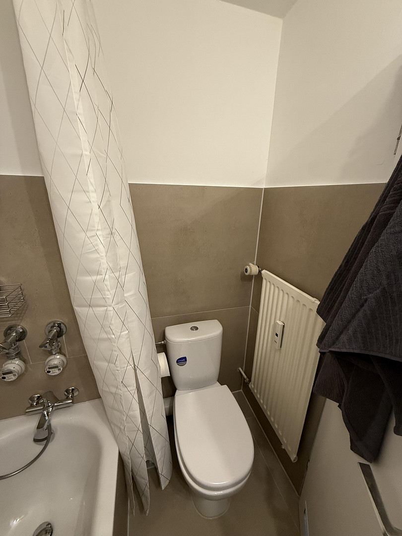 Stilvolle 1-Zimmer-Wohnung mit gehobener Innenausstattung mit Balkon und EBK in München Berg am Laim – 81673 München(Berg am Laim) – Vorschaubild 6