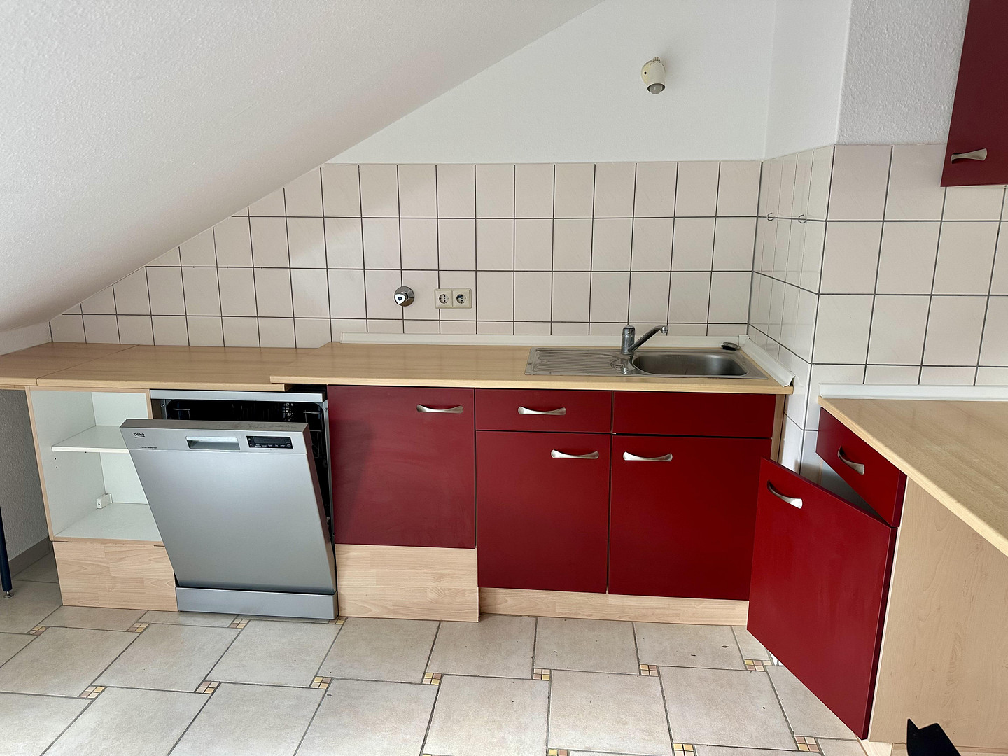4ZKB Wohnung Koblenz Süd mit Küche und Garage – 56068 Koblenz – Vorschaubild 10
