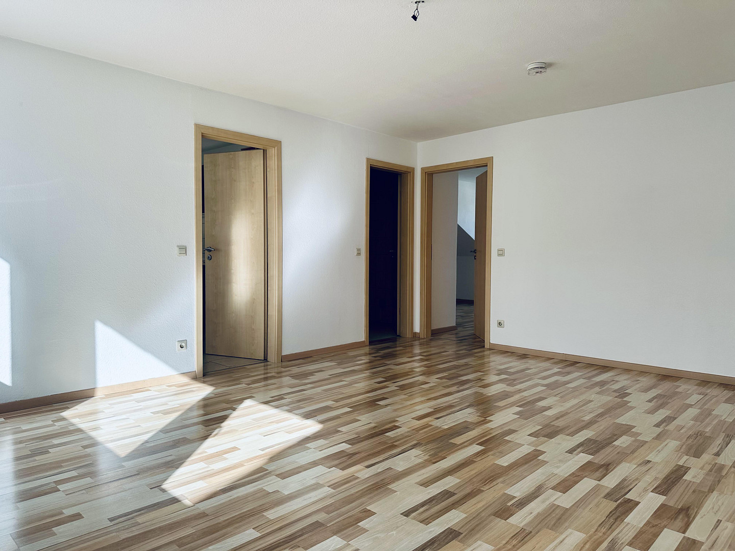 4ZKB Wohnung Koblenz Süd mit Küche und Garage – 56068 Koblenz – Vorschaubild 5