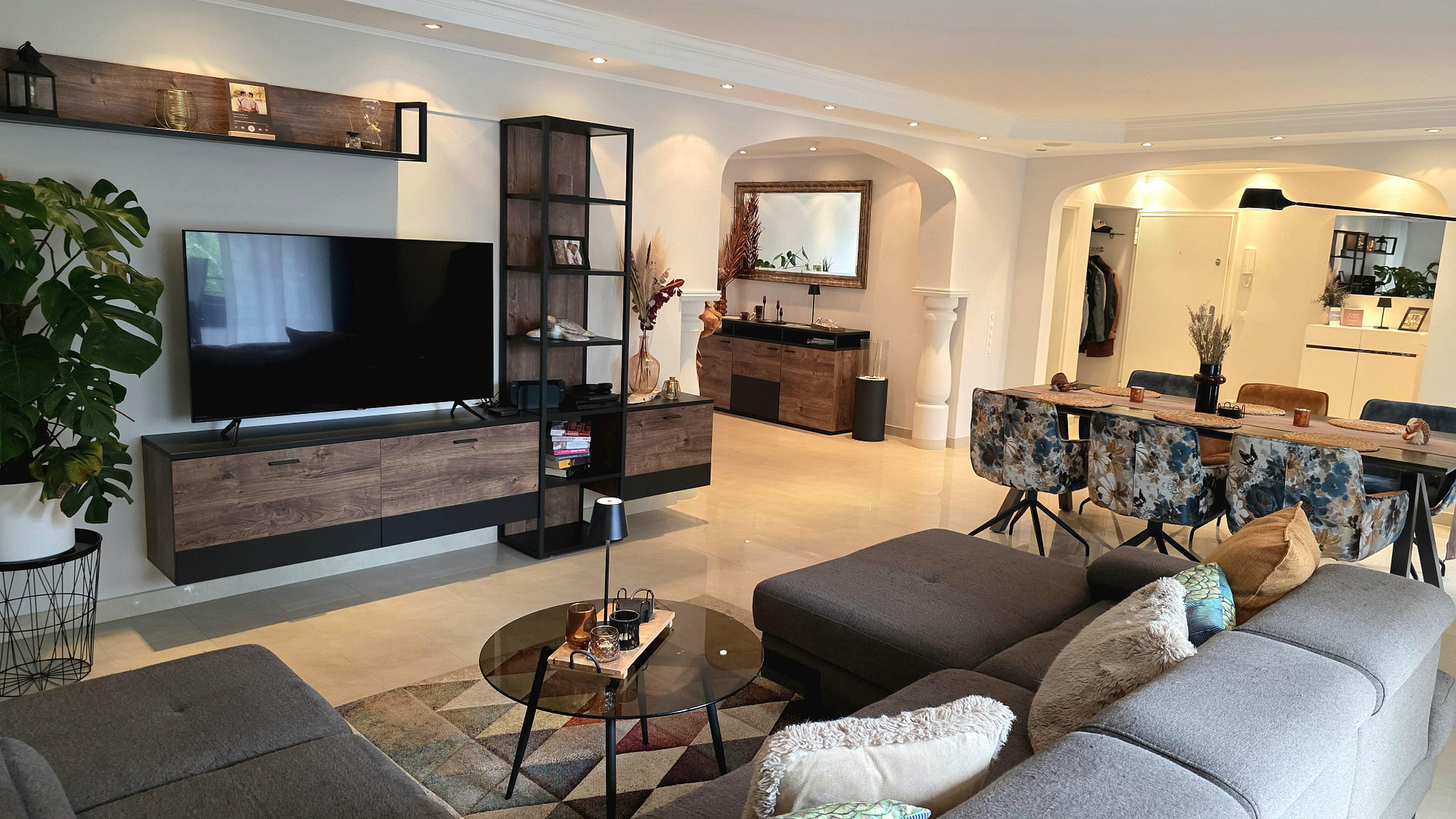 Großzügige Maisonette mit außergewöhnlichem Raumgefühl