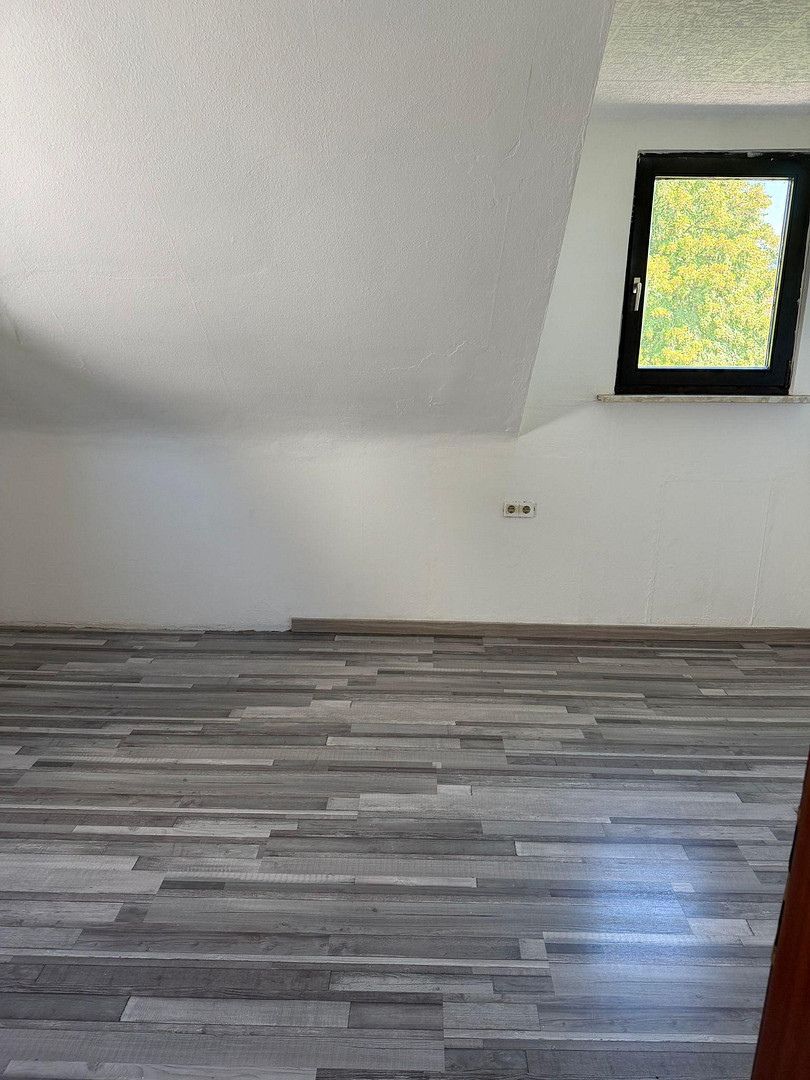 🏠 3-Zimmer-Dachgeschosswohnung im Herzen von Heilbronn – 74072 Heilbronn – Vorschaubild 3