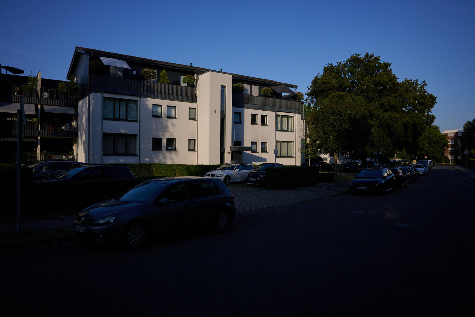 Renoviertes Schmuckstück in Golzheim (Provionsfrei), + Garage & Stellplatz möglich – 40474 Düsseldorf-Golzheim(Golzheim) – Vorschaubild 9