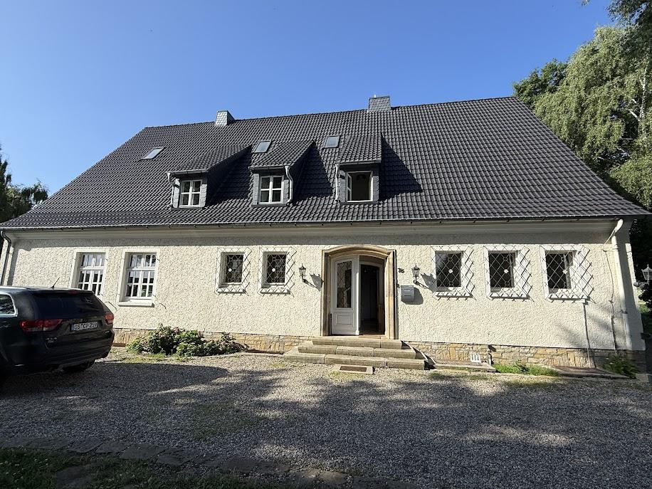 Landhaus-Villa der Extraklasse: Exklusives Refugium auf 5.245 m² Parkgrundstück in Bad Essen – 49152 Bad Essen – Vorschaubild 2