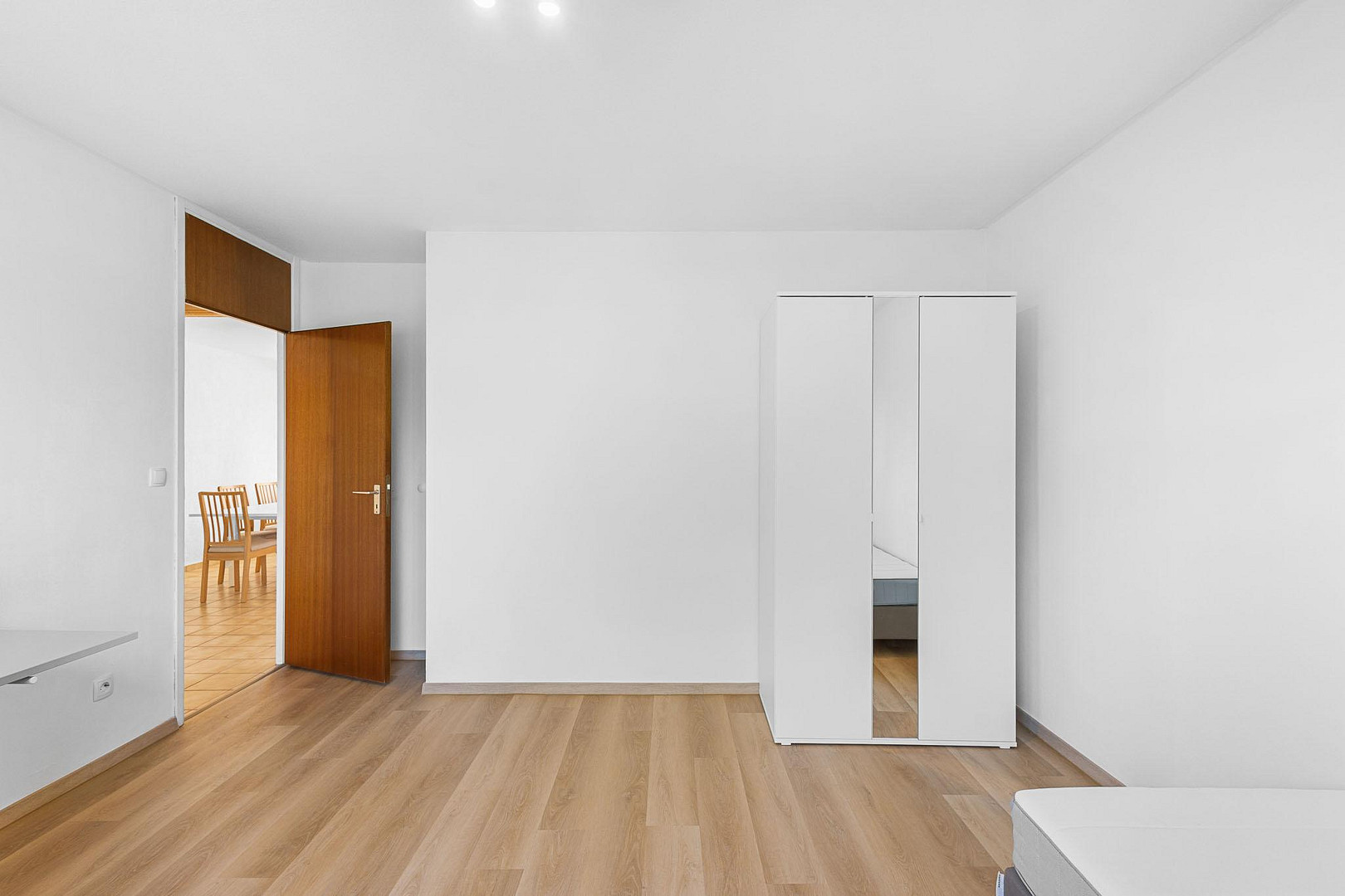 Großzügige 5-Zimmer-Wohnung mit Balkon, Garage – 93057 Regensburg(Reinhausen) – Vorschaubild 13