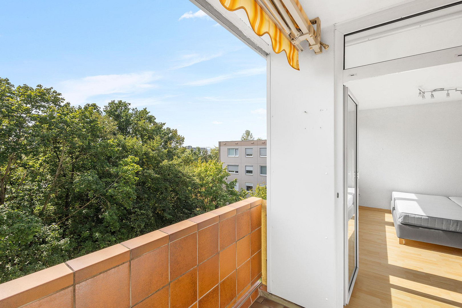 Großzügige 5-Zimmer-Wohnung mit Balkon, Garage – 93057 Regensburg(Reinhausen) – Vorschaubild 34
