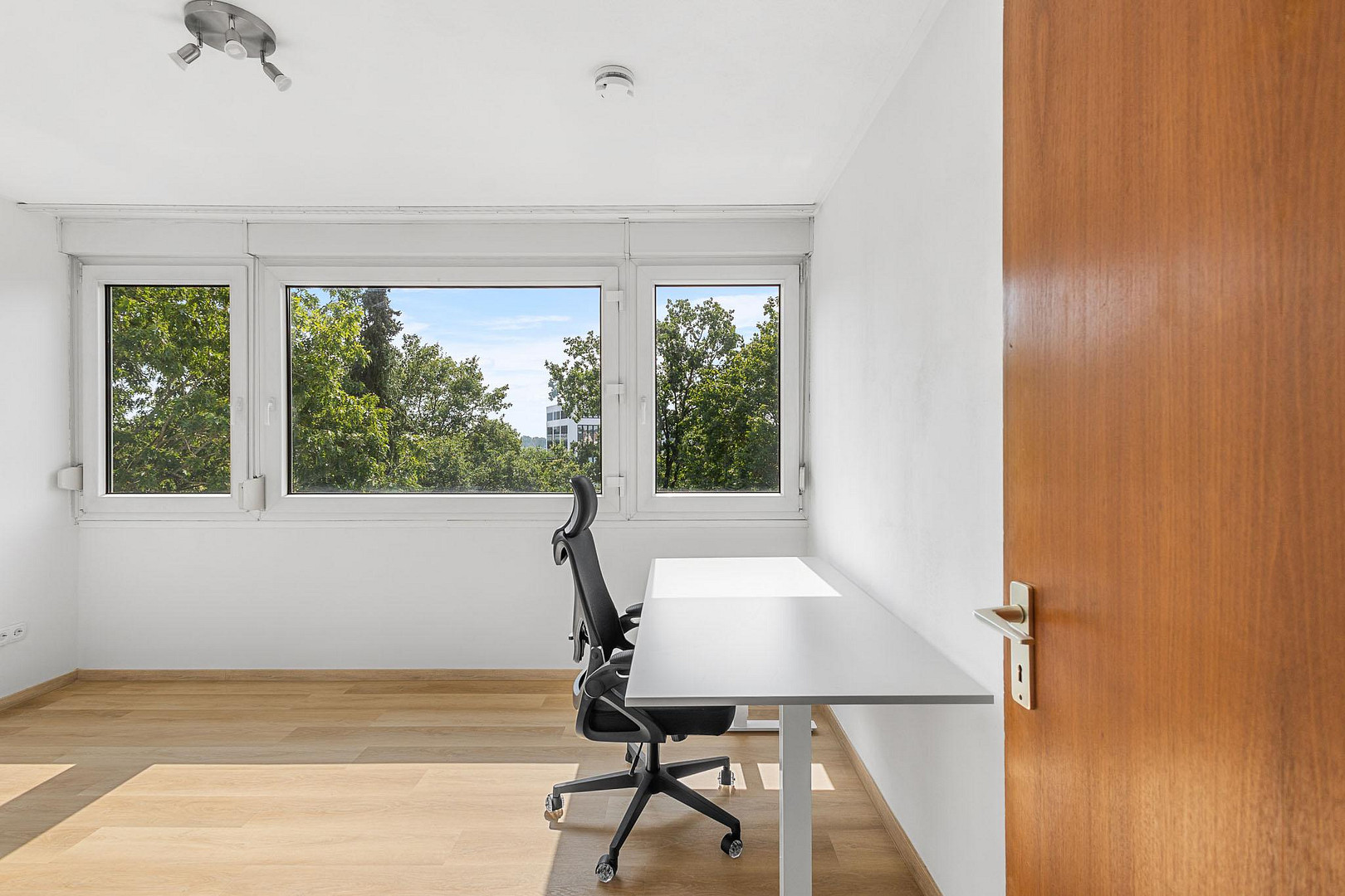 Großzügige 5-Zimmer-Wohnung mit Balkon, Garage – 93057 Regensburg(Reinhausen) – Vorschaubild 27