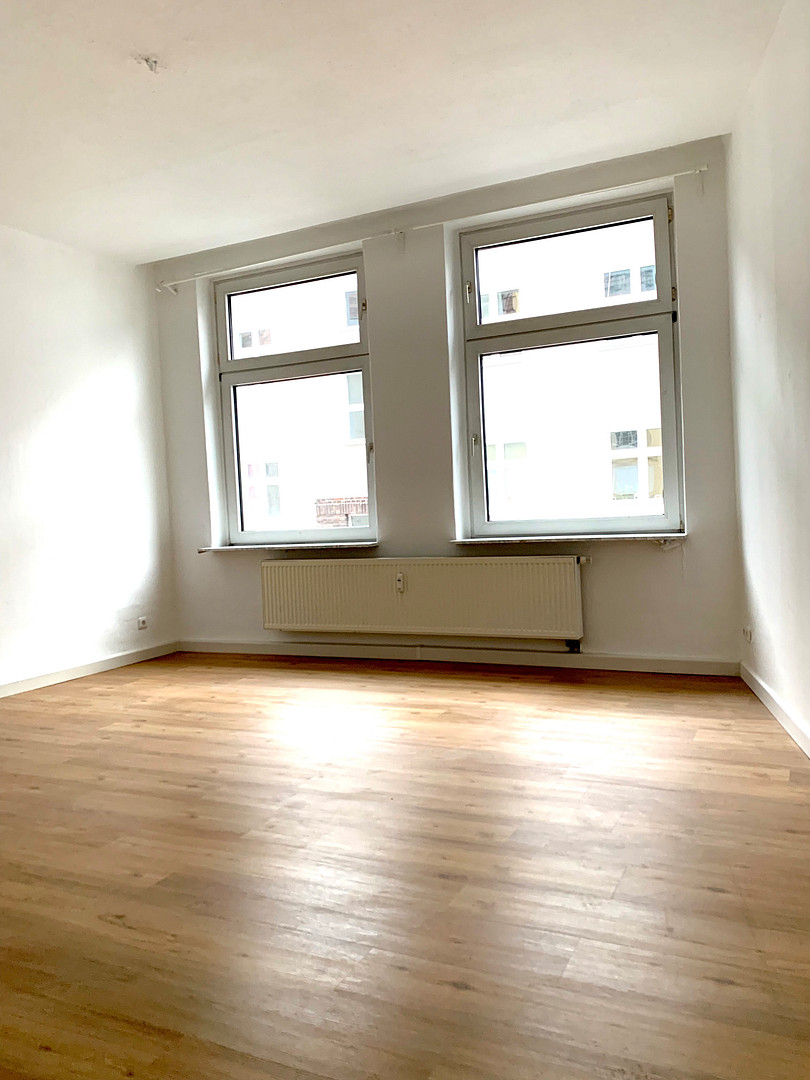 freundliche 3-Zi-Whg. m. Balkon + EBK im Kreuzviertel im Herzen des Dortmunder Kreuzviertels – Foto 6