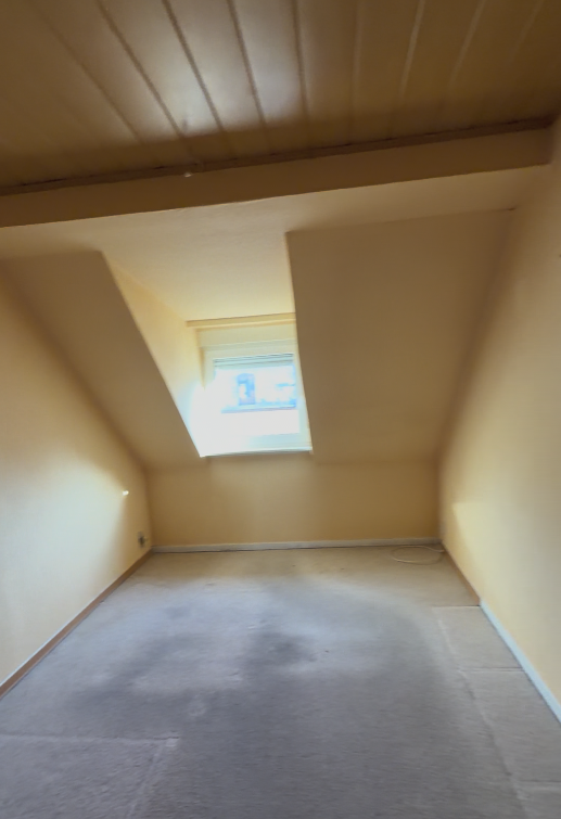 3-Zimmer-Dachgeschosswohnung Offenbach - 5 Monate mietfrei, Material zahlen wir – 63065 Offenbach(Offenbach am Main) – Vorschaubild 4