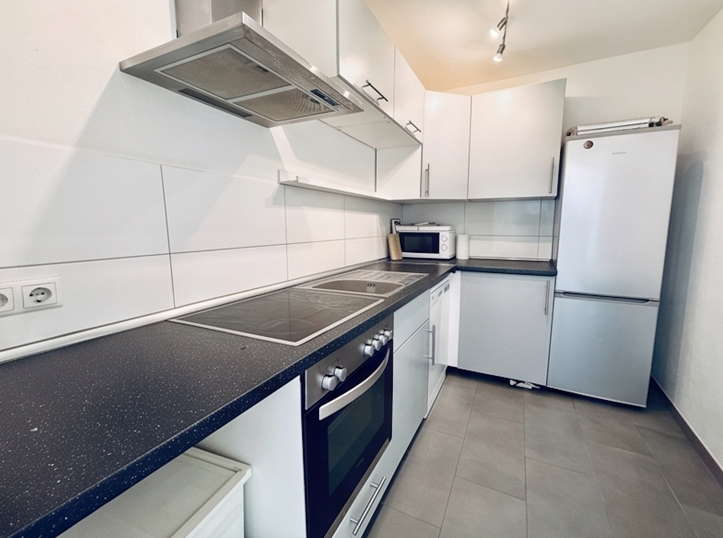 Sofort bezugsfreie 80 m² 3-Zi.-Wohnung – 3er WG-geeignet & 5,5 % Sonder AfA dank Gutachten – 68159 Mannheim – Vorschaubild 6