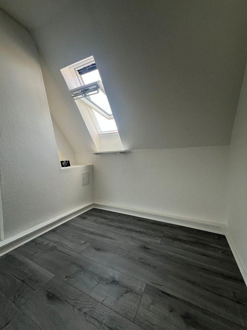 Frisch modernisierte 2,5-Zimmer-Dachgeschosswohnung in Dortmund-Brackel – sofort bezugsfrei – 44309 Dortmund(Brackel) – Vorschaubild 7
