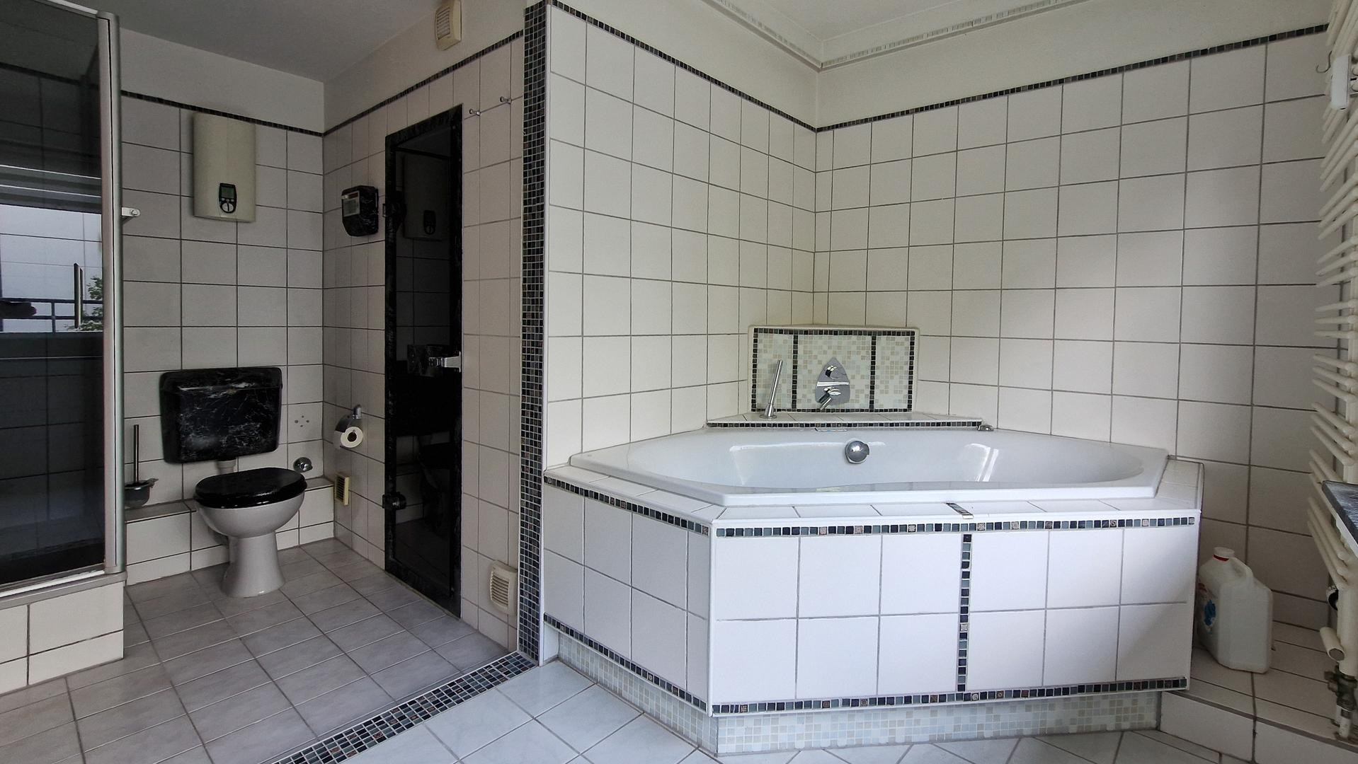 Großzügige Maisonette mit Wellnessbereich im Herzen von Opladen - provisionsfrei – 51379 Leverkusen(Opladen) – Vorschaubild 23