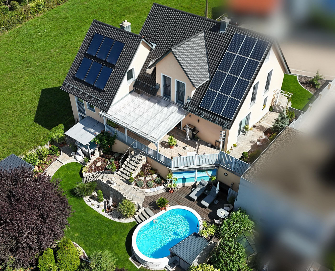 Außergewöhnliches Haus in ruhiger Lage am Waldrand. Unikat mit Pool, Whirlpool und Fernblick. – 86650 Wemding – Vorschaubild 24