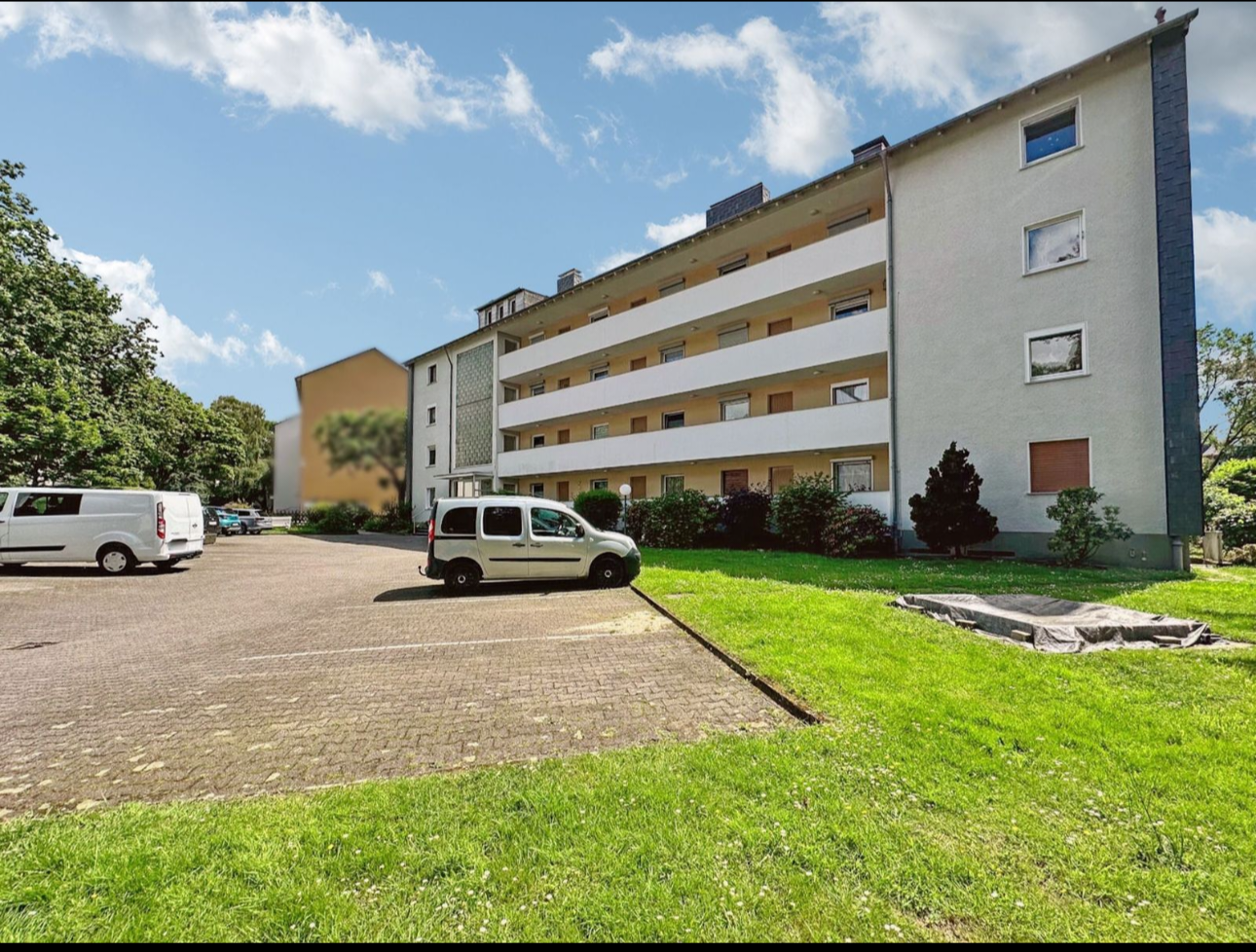 Gepflegte, helle 3,5-Zimmer-Wohnung mit Balkon, Aufzug & Grünblick am Gervinuspark – 45144 Essen(Frohnhausen) – Vorschaubild 18