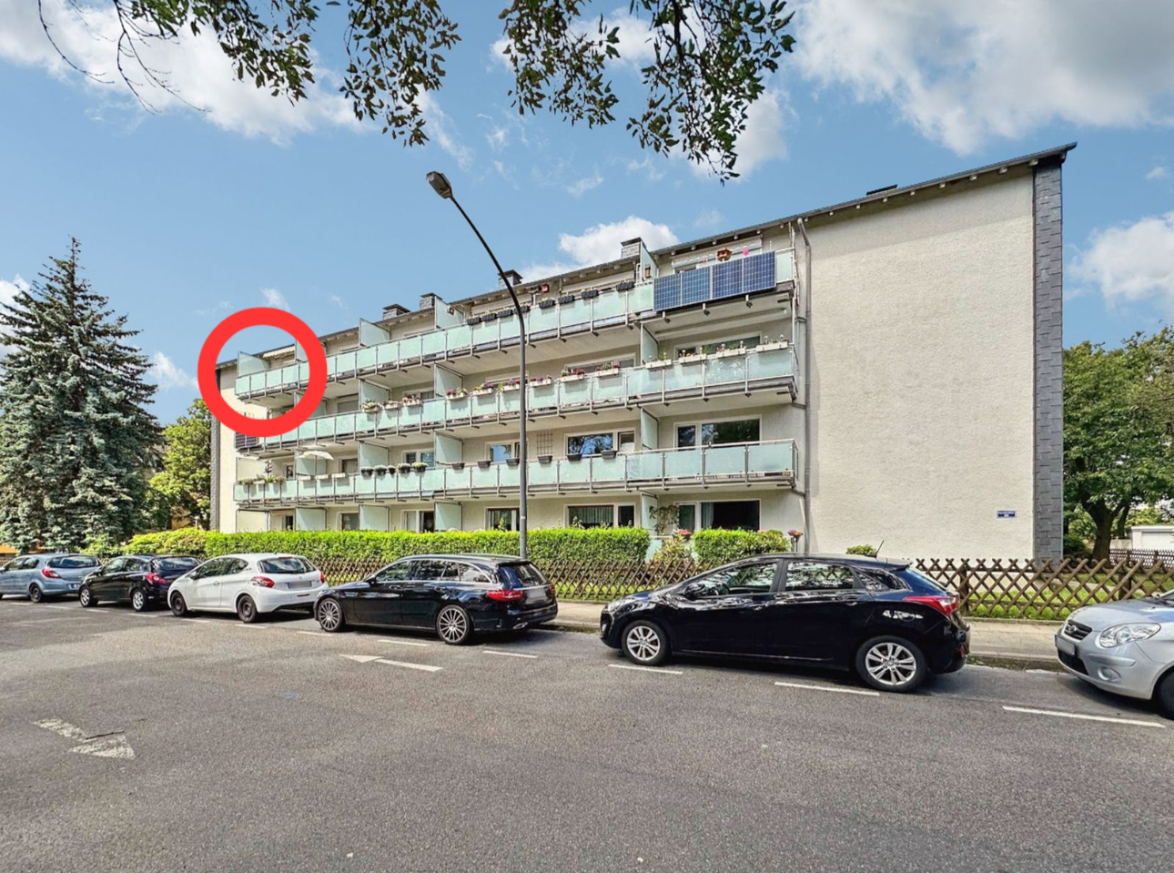 Gepflegte, helle 3,5-Zimmer-Wohnung mit Balkon, Aufzug & Grünblick am Gervinuspark – 45144 Essen(Frohnhausen) – Vorschaubild 2