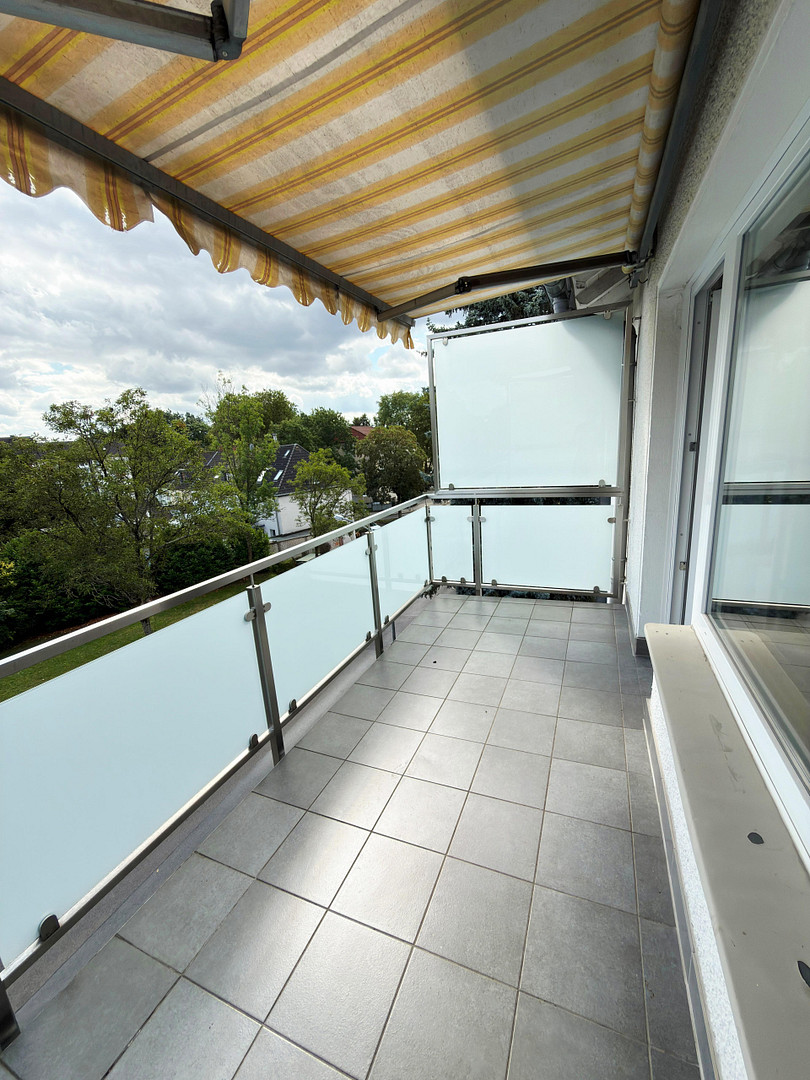 Gepflegte, helle 3,5-Zimmer-Wohnung mit Balkon, Aufzug & Grünblick am Gervinuspark – 45144 Essen(Frohnhausen) – Vorschaubild 7