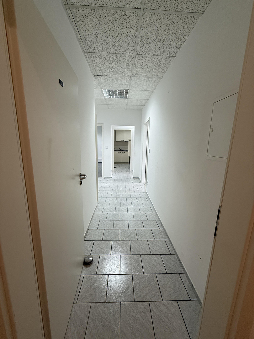 3-Zimmer-Wohnung in Fürth – Einbauküche, provisionsfrei – 90763 Fürth – Vorschaubild 5