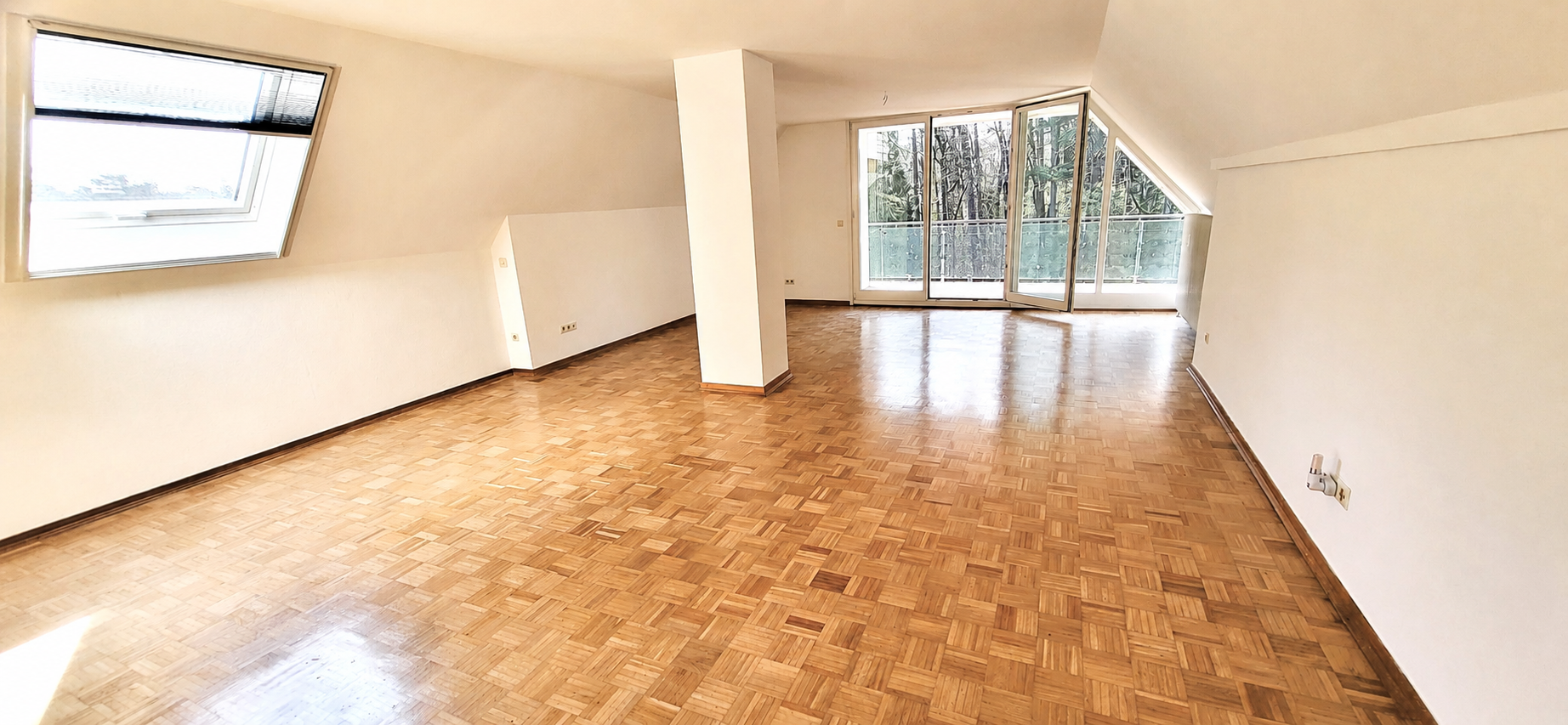 Große sonnige Dachgeschosswohnung - Ruhige Villenlage - Südloggia - ca. 20 Min. zum Hauptbahnhof – Foto 5