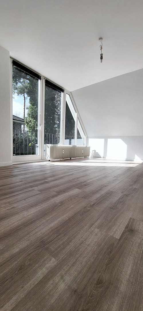 Große sonnige Dachgeschosswohnung - Ruhige Villenlage - Südloggia - ca. 20 Min. zum Hauptbahnhof – Foto 9