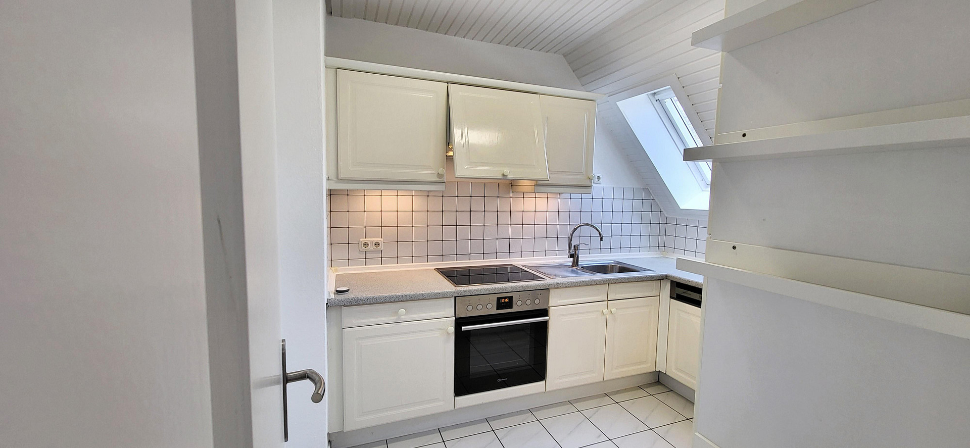Große sonnige Dachgeschosswohnung - Ruhige Villenlage - Südloggia - ca. 20 Min. zum Hauptbahnhof – Foto 14