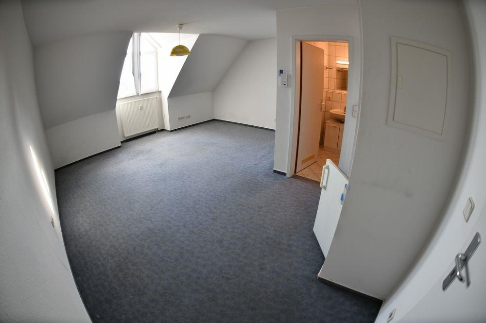1-Zimmer-Appartement mit EBK in Fürth-Südstadt – 90763 Fürth – Vorschaubild 3