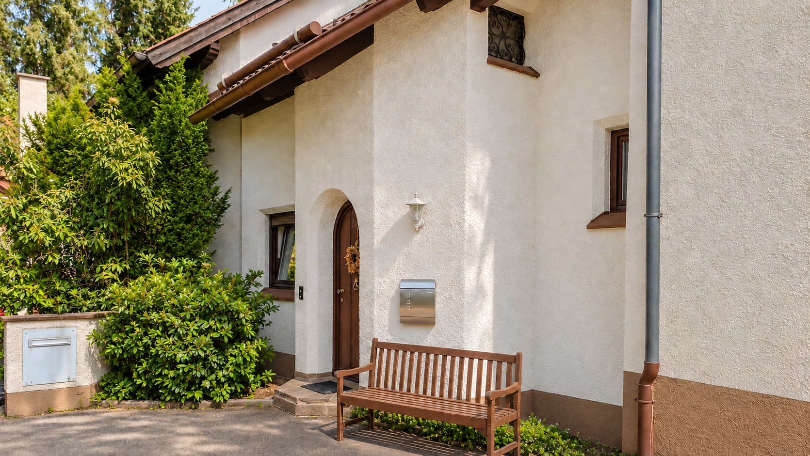 Eigenes Haus statt 3-Zimmer-Wohnung – Garten, Stellplatz, ausgebauter Keller, kein Hausgeld (privat)