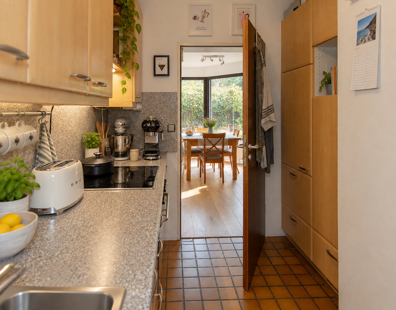 Eigenes Haus statt 3-Zimmer-Wohnung – Garten, Stellplatz, ausgebauter Keller, kein Hausgeld (privat) – 85521 Ottobrunn – Vorschaubild 7