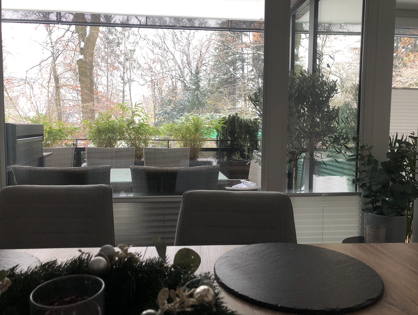 Esszimmer und Terasse