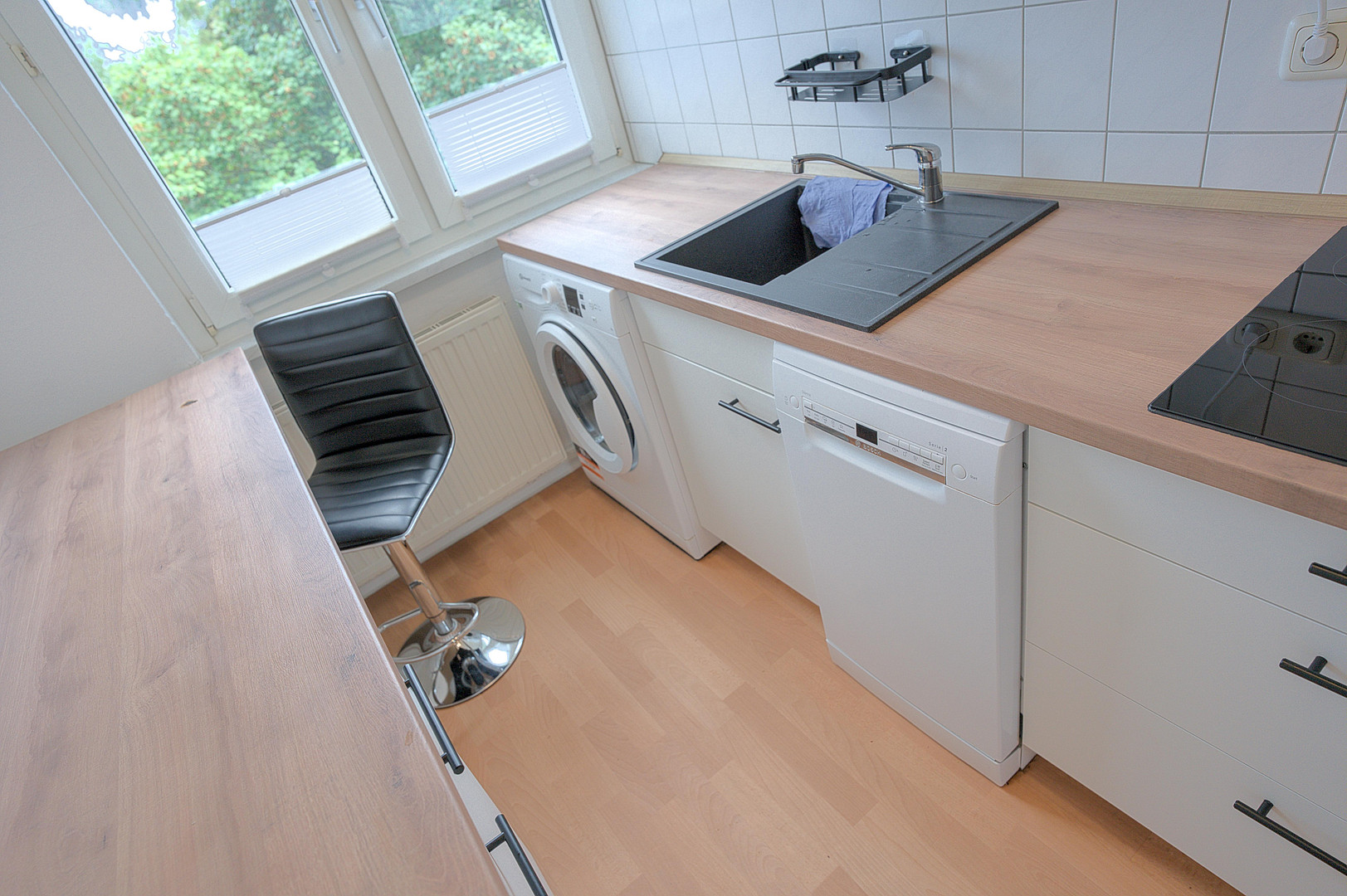 2-Zimmer-ETW Leipzig-Marienbrunn, Einzugsfertig inkl. Möbel & EBK – 4277 Leipzig(Marienbrunn) – Vorschaubild 3