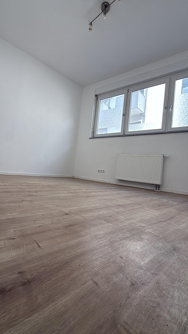 Kernsaniert 2025: 3 Zimmer, 60 m², Bad + Gäste-WC – Heilbronn Altstadt
