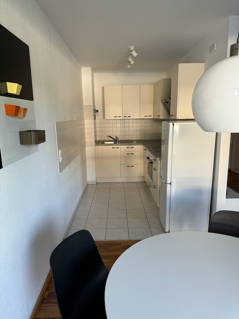 Möblierte 2-Zi.-Wohnung mit Balkon, Frankfurt-Niederursel – 1.950 € all-in, ab sofort – Foto 11