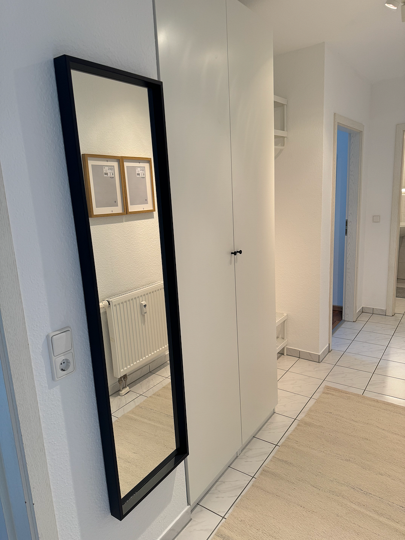 Möblierte 2-Zi.-Wohnung mit Balkon, Frankfurt-Niederursel – 1.950 € all-in, ab sofort – Foto 16