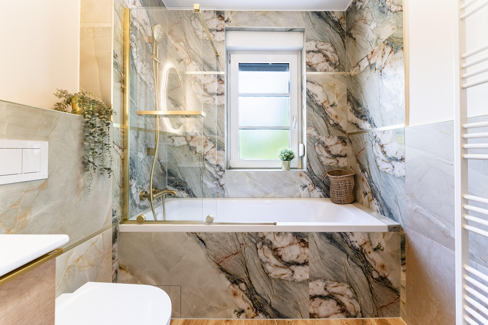 Luxus zum Einziehen | Kernsanierte Designerwohnung mit Balkon in Dresden Plauen – 1189 Dresden(Plauen) – Vorschaubild 12