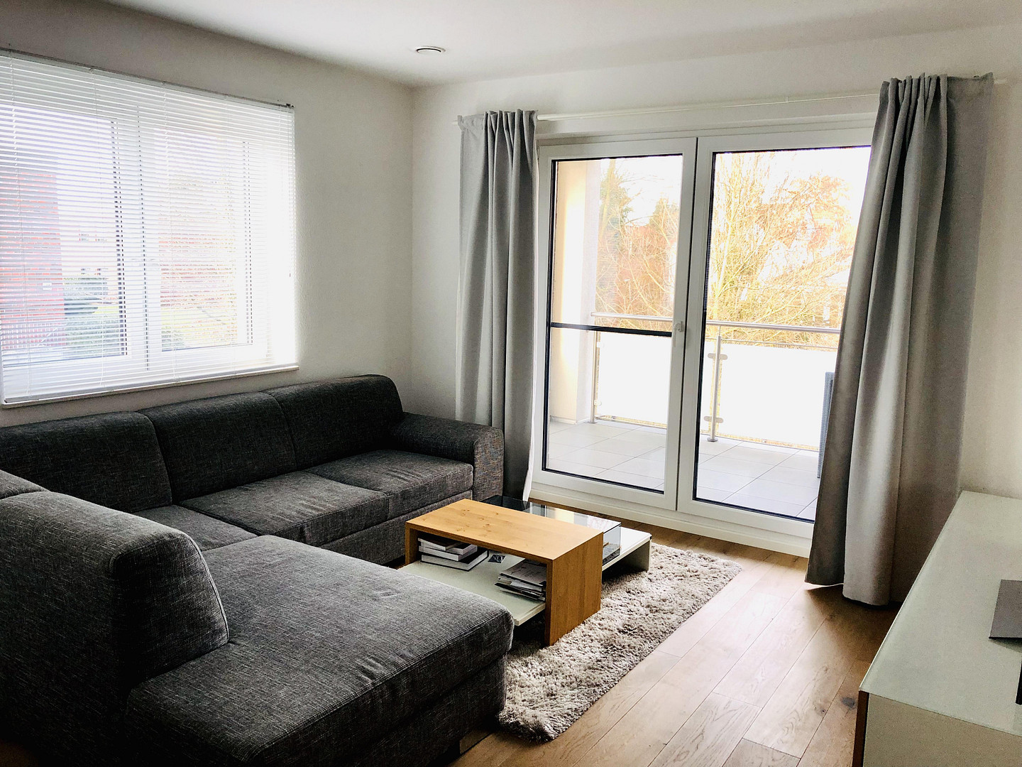 Hochwertige 2-Zimmer-Wohnung in Uni-Nähe inkl. hochwertiger EBK von Nolte – 26129 Oldenburg(Oldenburg (Oldb)) – Vorschaubild 6