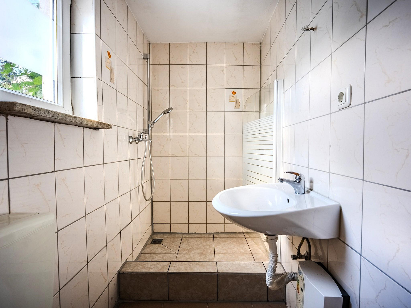 Zwei Wohneinheiten, ein besonderes Zuhause – ca. 160 m² mit großer Terrasse – 90768 Fürth – Vorschaubild 12