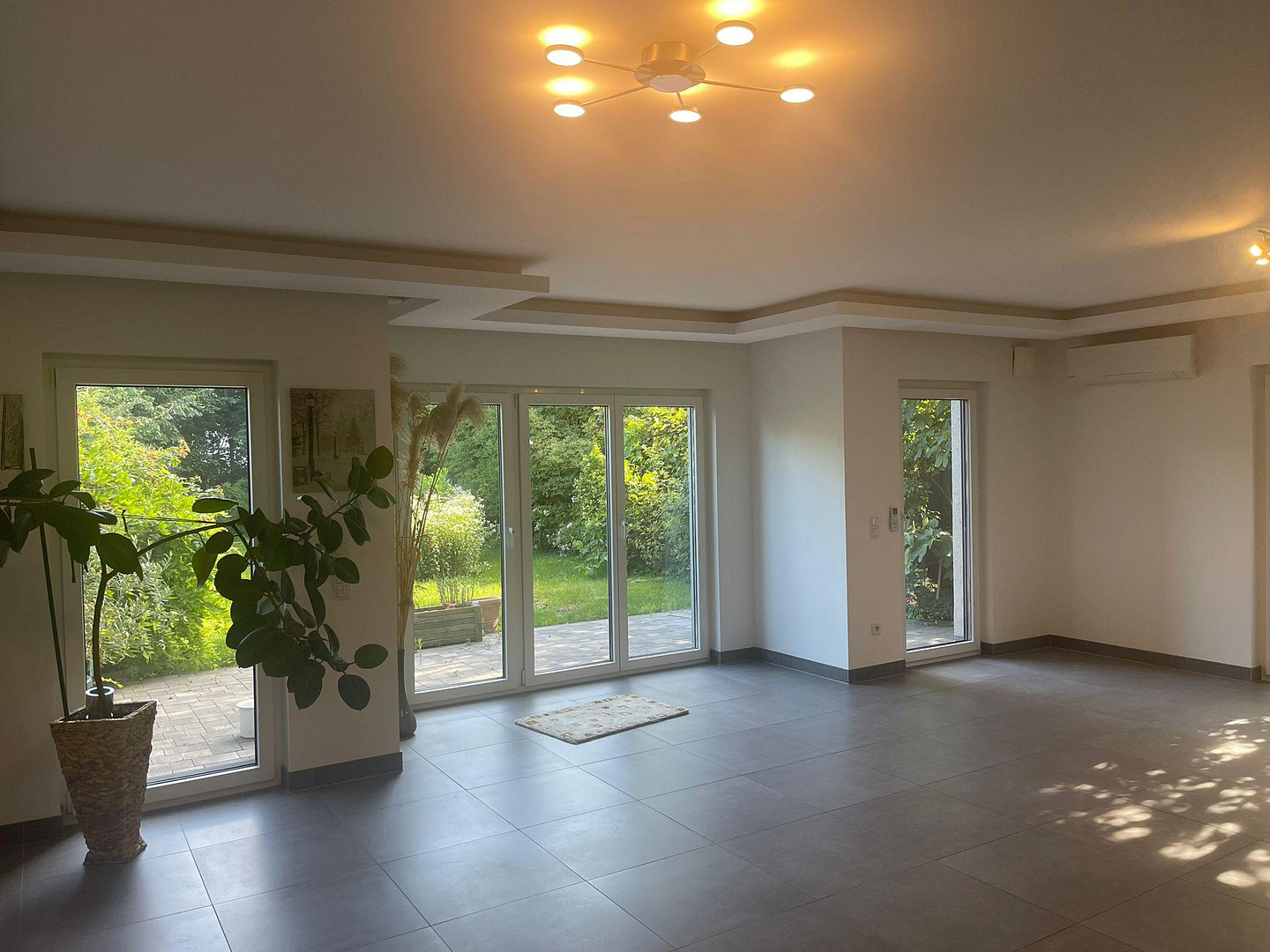 ENERGIEBEWUSST WOHNEN: A+ Großzügige Doppelhaushälfte in Ludwigshafen KEINE MAKLER-PROVISION! – 67069 Ludwigshafen am Rhein - Oppau(Oppau) – Vorschaubild 4