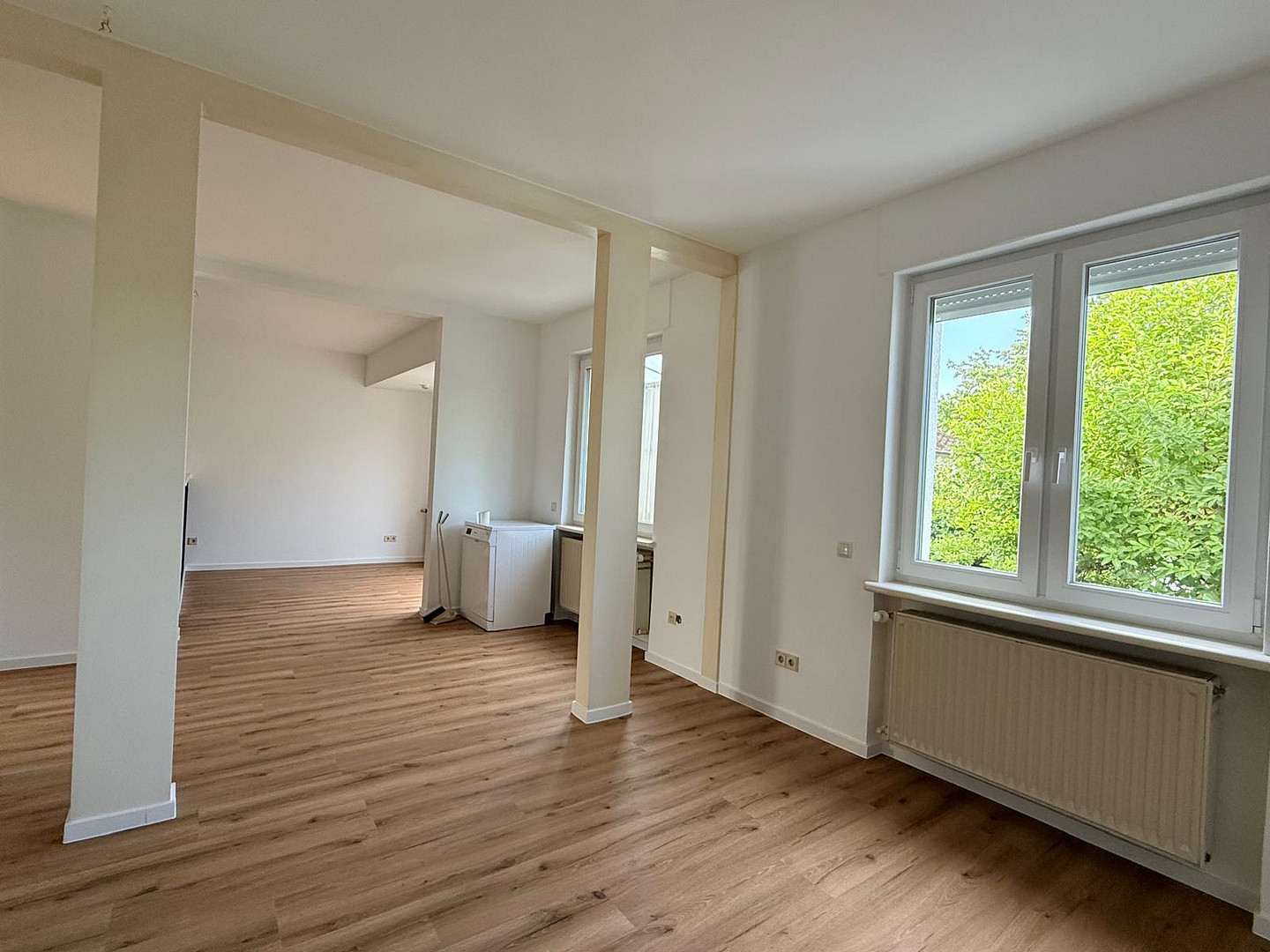 Frisch renovierte 2-Zimmer-Wohnung mit Balkon & EBK in Koblenz-Horchheim – 56076 Koblenz – Vorschaubild 4