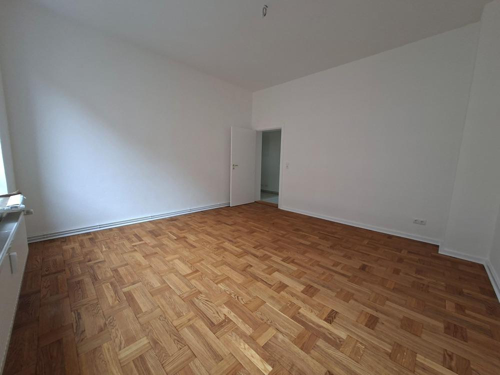 Kernsanierte Zwei-Zimmer-Wohnung – 24118 Kiel(Ravensberg) – Vorschaubild 2