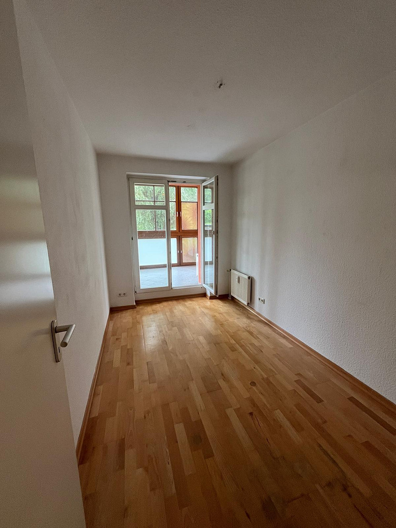 Bezugsfrei 3-Zimmer-Wohnung Balkon & Gartennutzung – direkt am Park Sanssouci - Energieklasse C – 14469 Potsdam(Brandenburger Vorstadt) – Vorschaubild 12