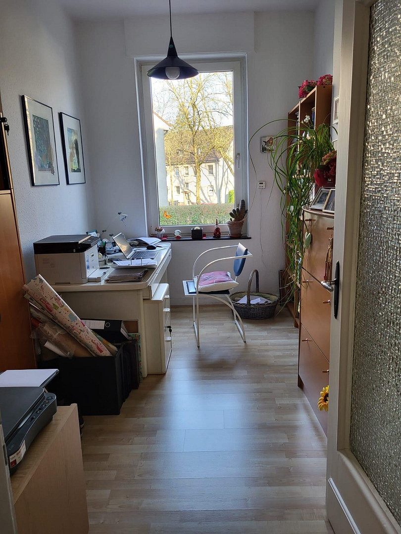 Charmante 4-Zimmer-Erdgeschosswohnung mit großer Terrasse, eigenem Garten und Doppelgarage – 48153 Münster(Geist) – Vorschaubild 2
