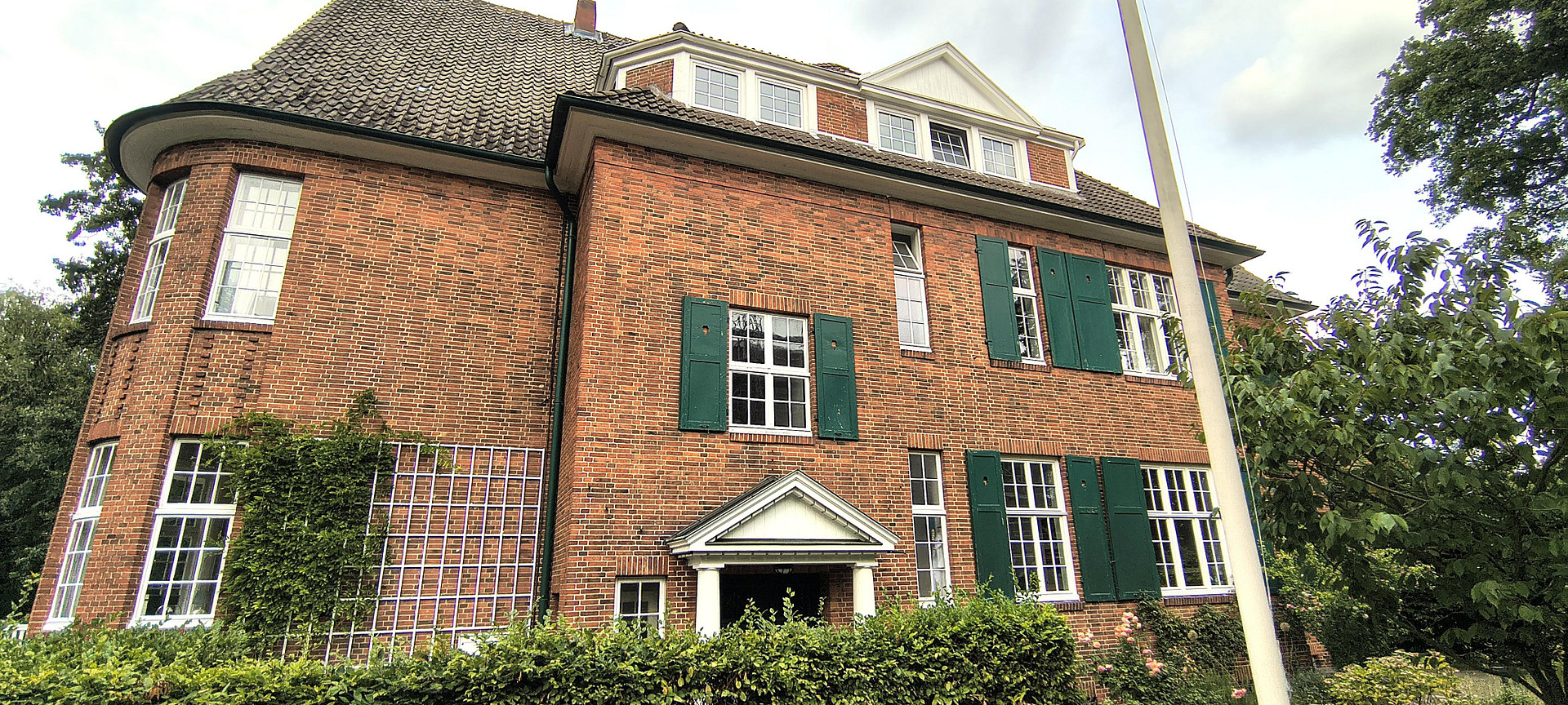 Historisches Villenjuwel – Exklusive und sanierte Eigentumswohnung im Bergedorfer Villenviertel – 21029 Hamburg(Bergedorf) – Vorschaubild 20