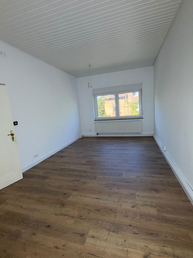 Gepflegte 2-Zimmer-Wohnung mit neuwertiger Einbauküche in Heilbronn-Südstraße – 74072 Heilbronn – Vorschaubild 3
