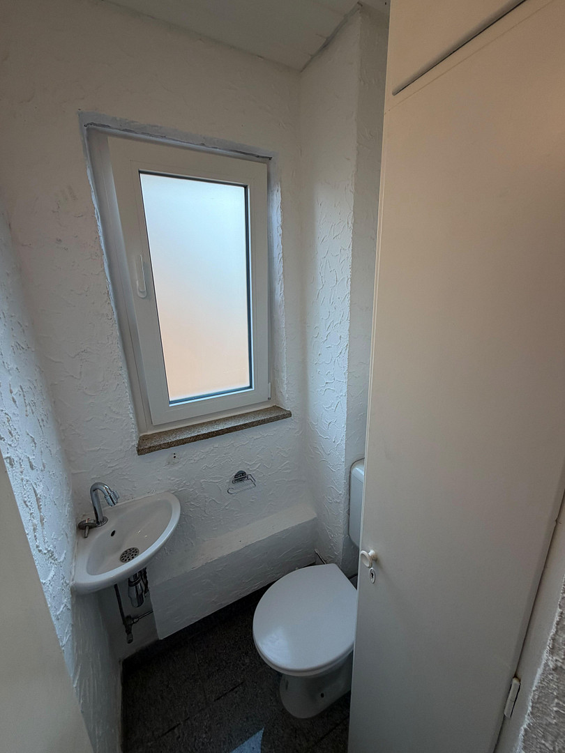 Gepflegte 2-Zimmer-Wohnung mit neuwertiger Einbauküche in Heilbronn-Südstraße – 74072 Heilbronn – Vorschaubild 9