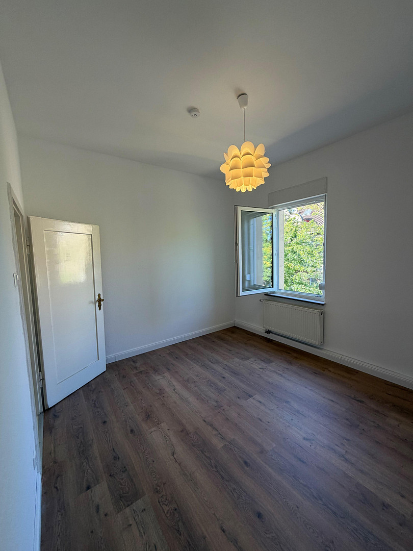 Gepflegte 2-Zimmer-Wohnung mit neuwertiger Einbauküche in Heilbronn-Südstraße
