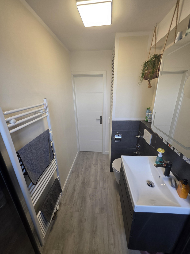 Wohnen über den Dächern der Bremer Neustadt - modernisierte 4-Zimmer-Wohnung mit Sonnenuntergängen! – 28201 Bremen(Neustadt) – Vorschaubild 6