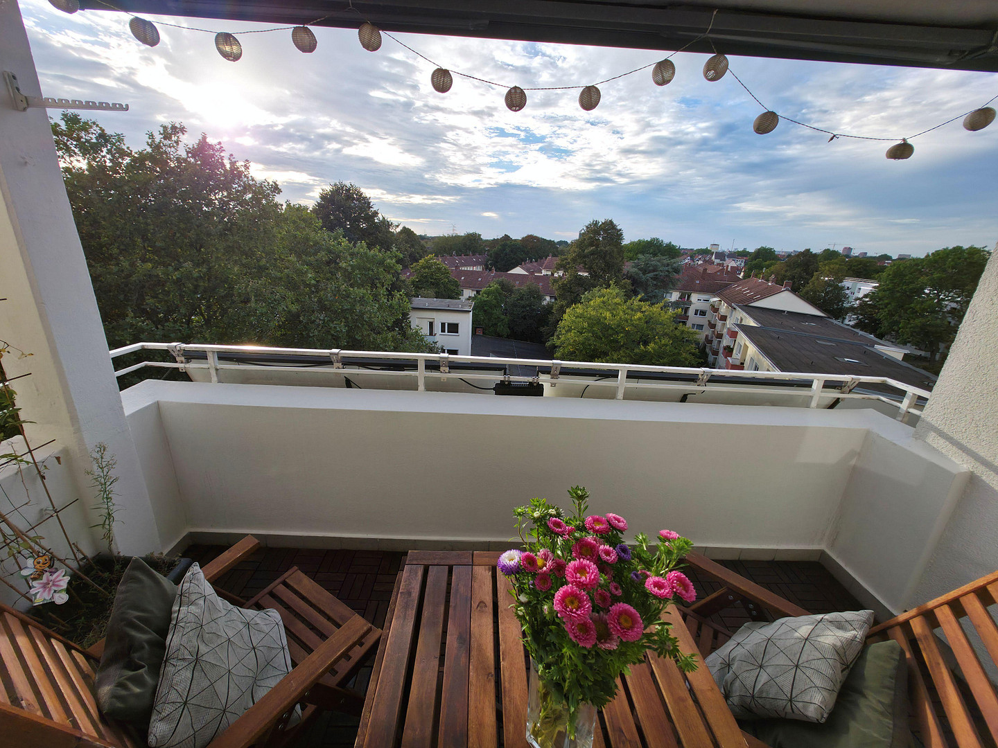 Wohnen über den Dächern der Bremer Neustadt - modernisierte 4-Zimmer-Wohnung mit Sonnenuntergängen! – 28201 Bremen(Neustadt) – Vorschaubild 3